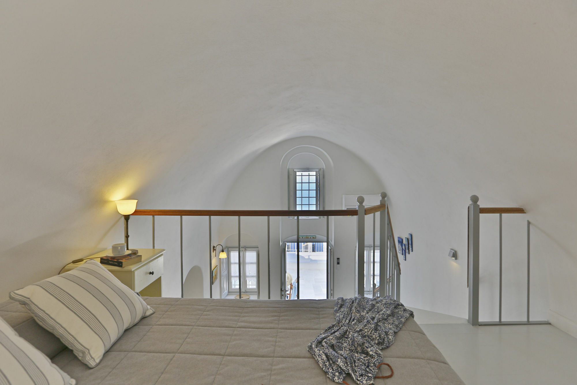 Cori Rigas Suites Тира Экстерьер фото